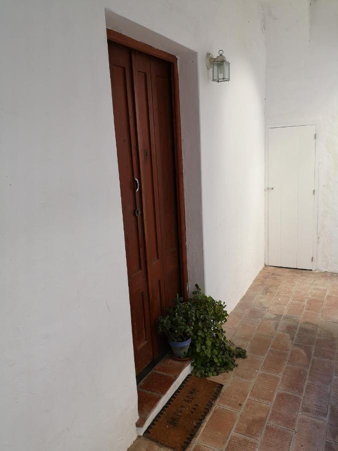 Acogedor Estudio En Casco Antiguo Lägenhet Tarifa Exteriör bild