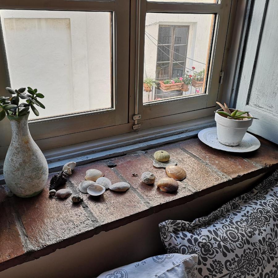 Acogedor Estudio En Casco Antiguo Lägenhet Tarifa Exteriör bild