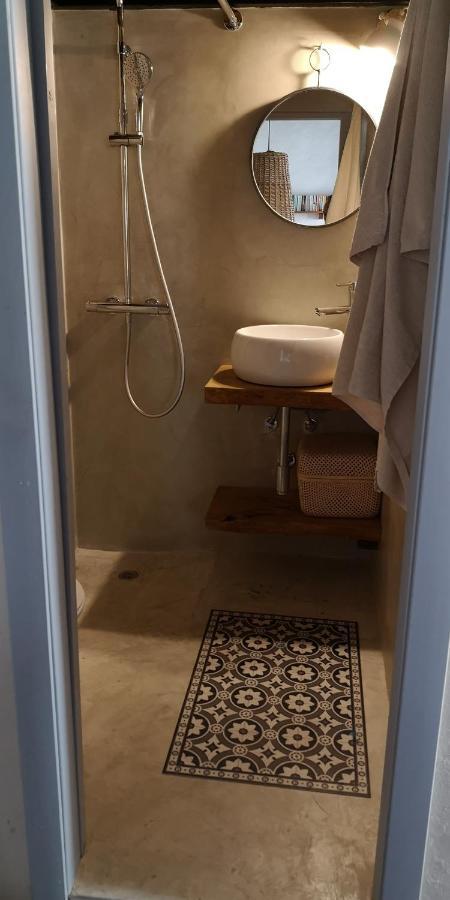 Acogedor Estudio En Casco Antiguo Lägenhet Tarifa Exteriör bild